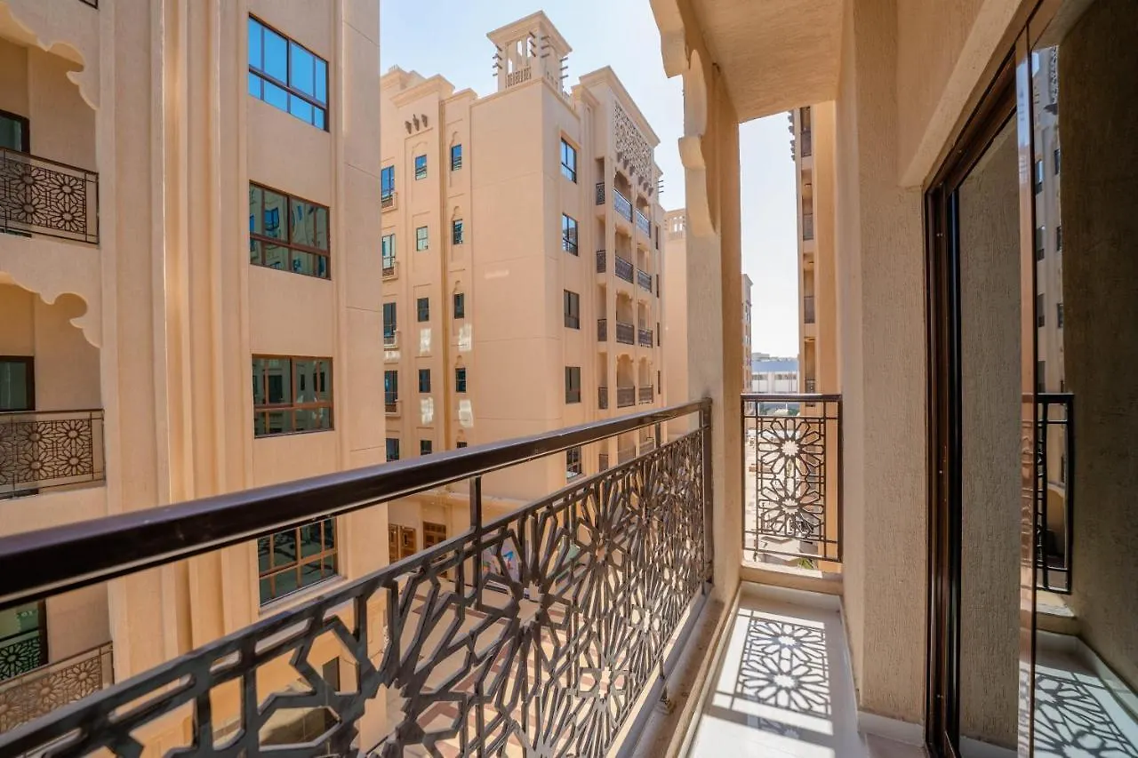 Fam Living - Al Safa Residences - Szr Dubai 0*,  United Arab Emirates
